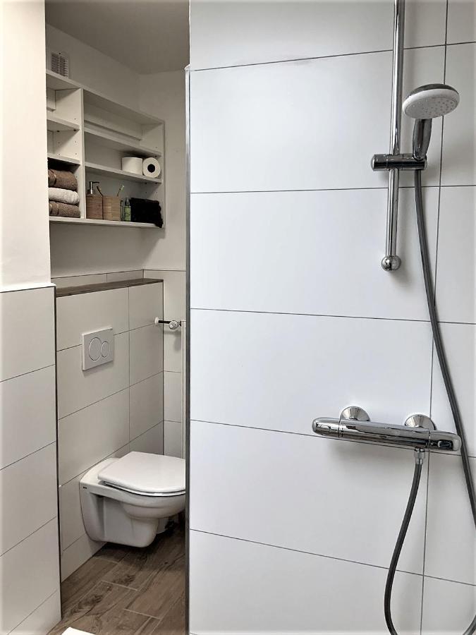 Apartman V Podkrovi Хостинне Экстерьер фото